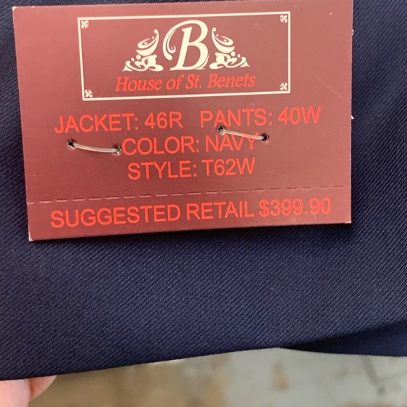 Men’s Suite 46 Regular - Picture 2 of 3